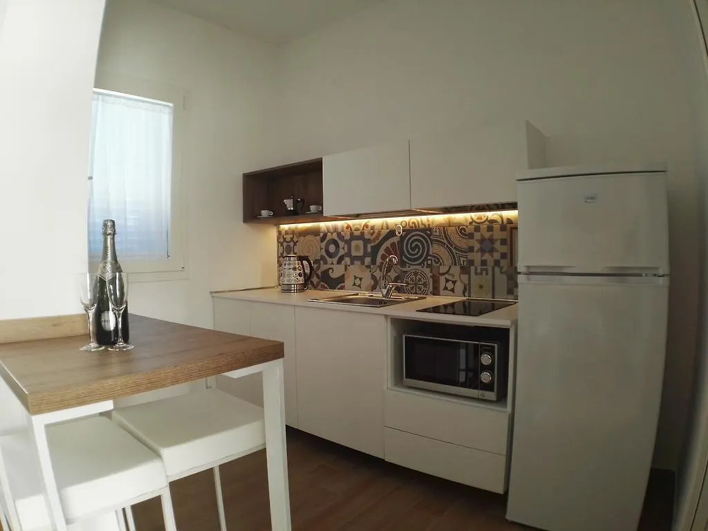 Caelum Case Vacanza Trapani 0*,